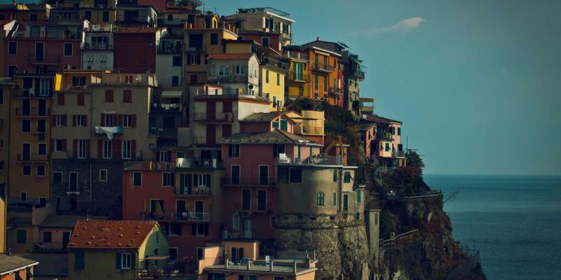 Zen IT与9613IT视角：IT服务管理中变更管理的核心策略，如何最小化风险并确保系统稳定性