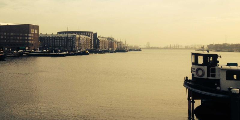 驾驭数字未来：网络解决方案、系统维护与IT咨询如何协同驱动企业增长